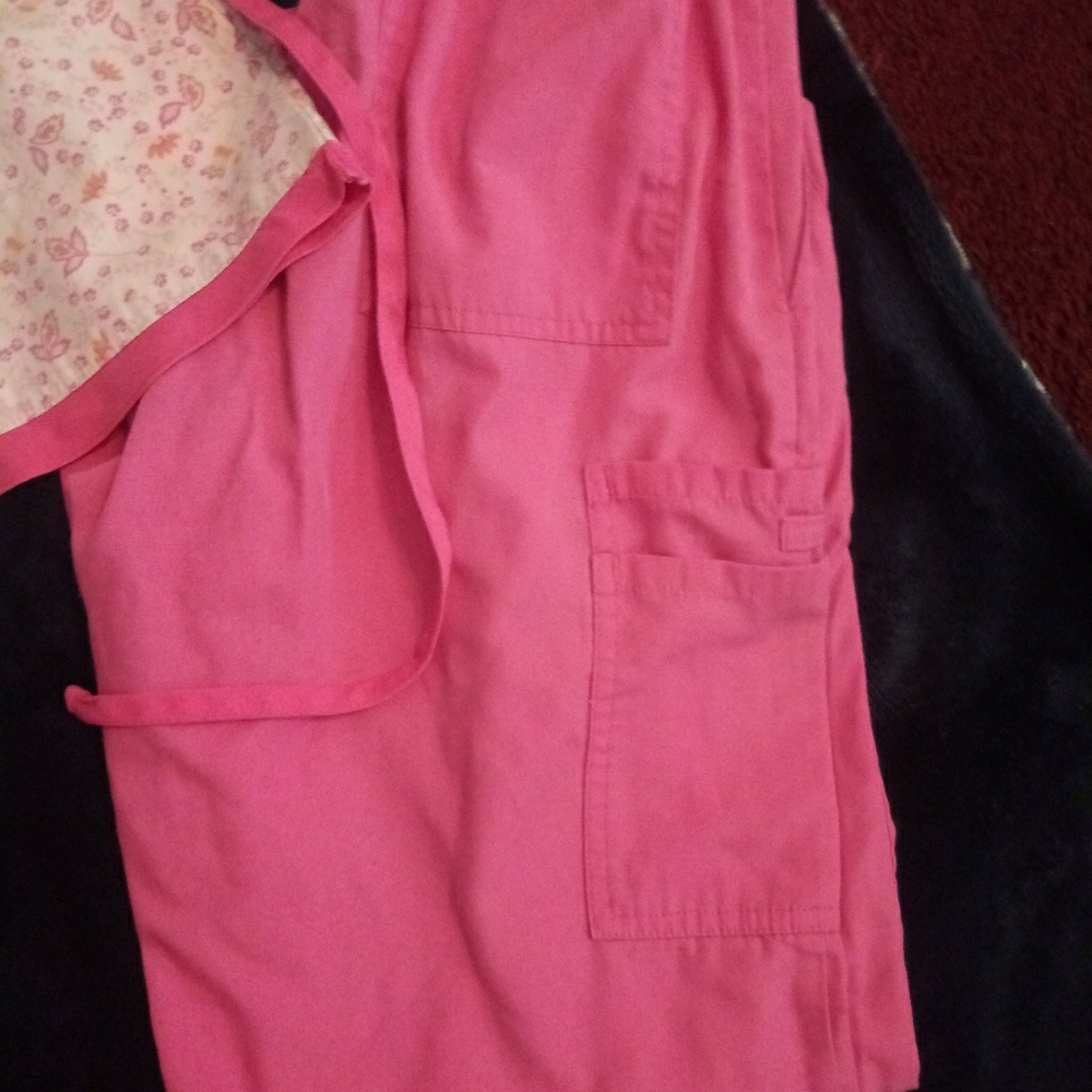 Scrub Set - Picture 3 of 3